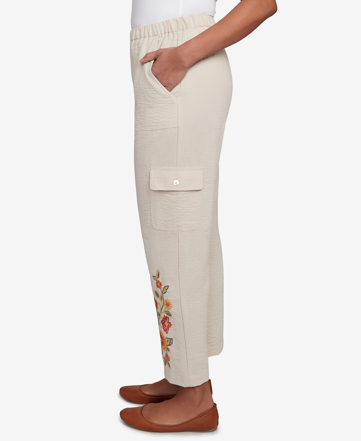Alfred Dunner Petite Copper Canyon Floral Embroidered Ankle Pants In Neutral