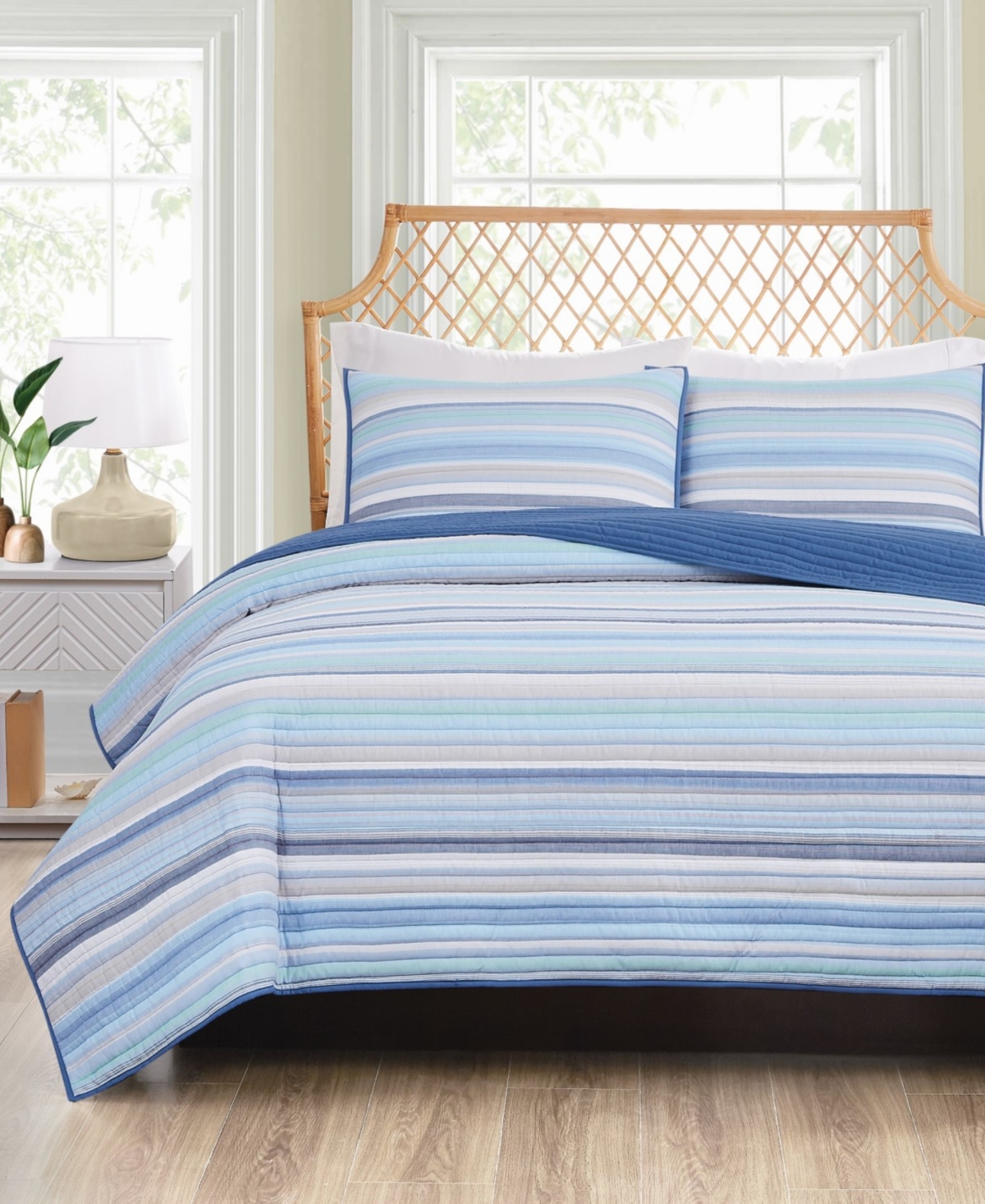 Oceanfront Resort Clearwater Yarn Dye Stripe -Pc. Quilt Set