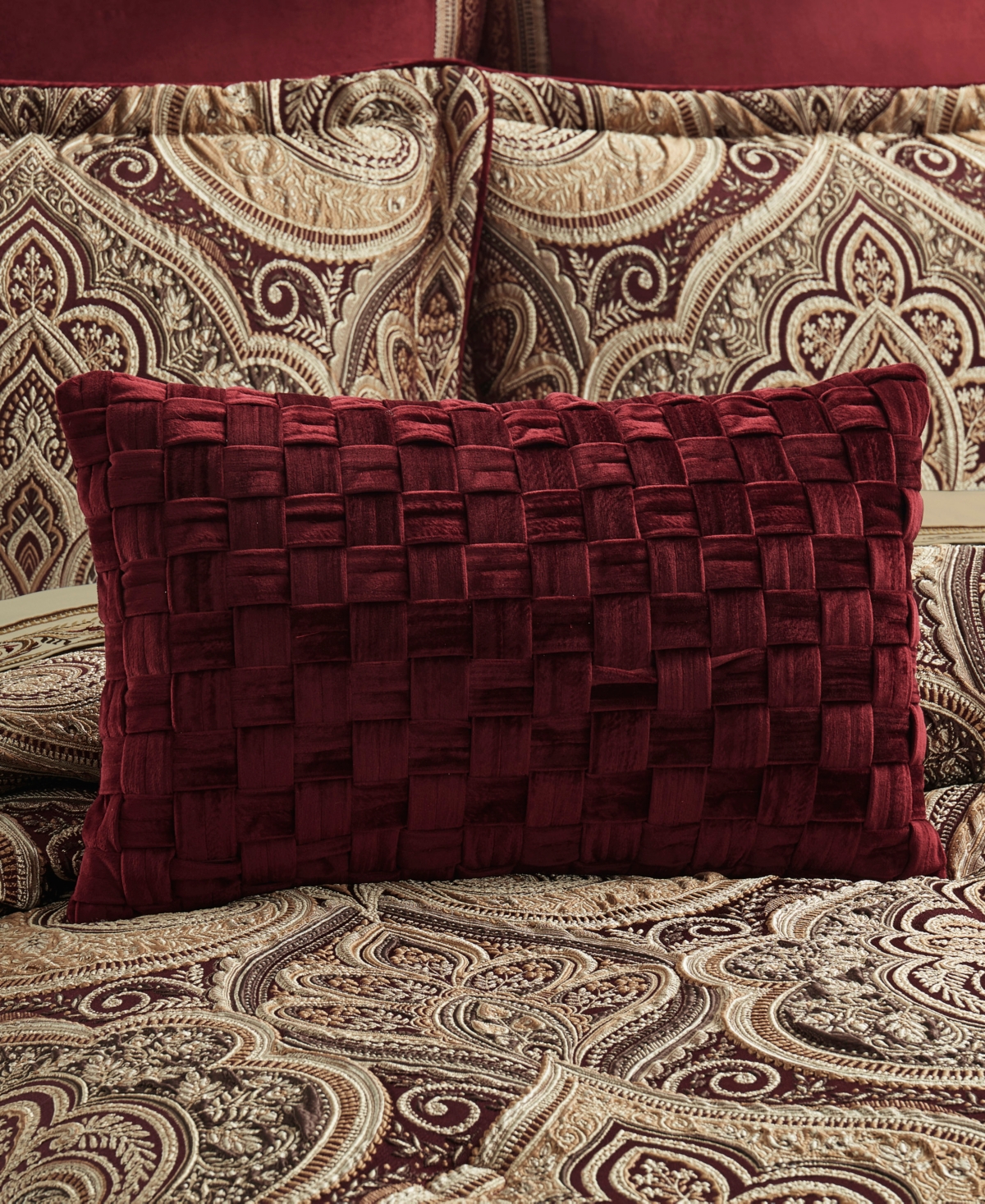 J Queen New York Calistoga Boudoir Decorative Pillow, 15" X 20"