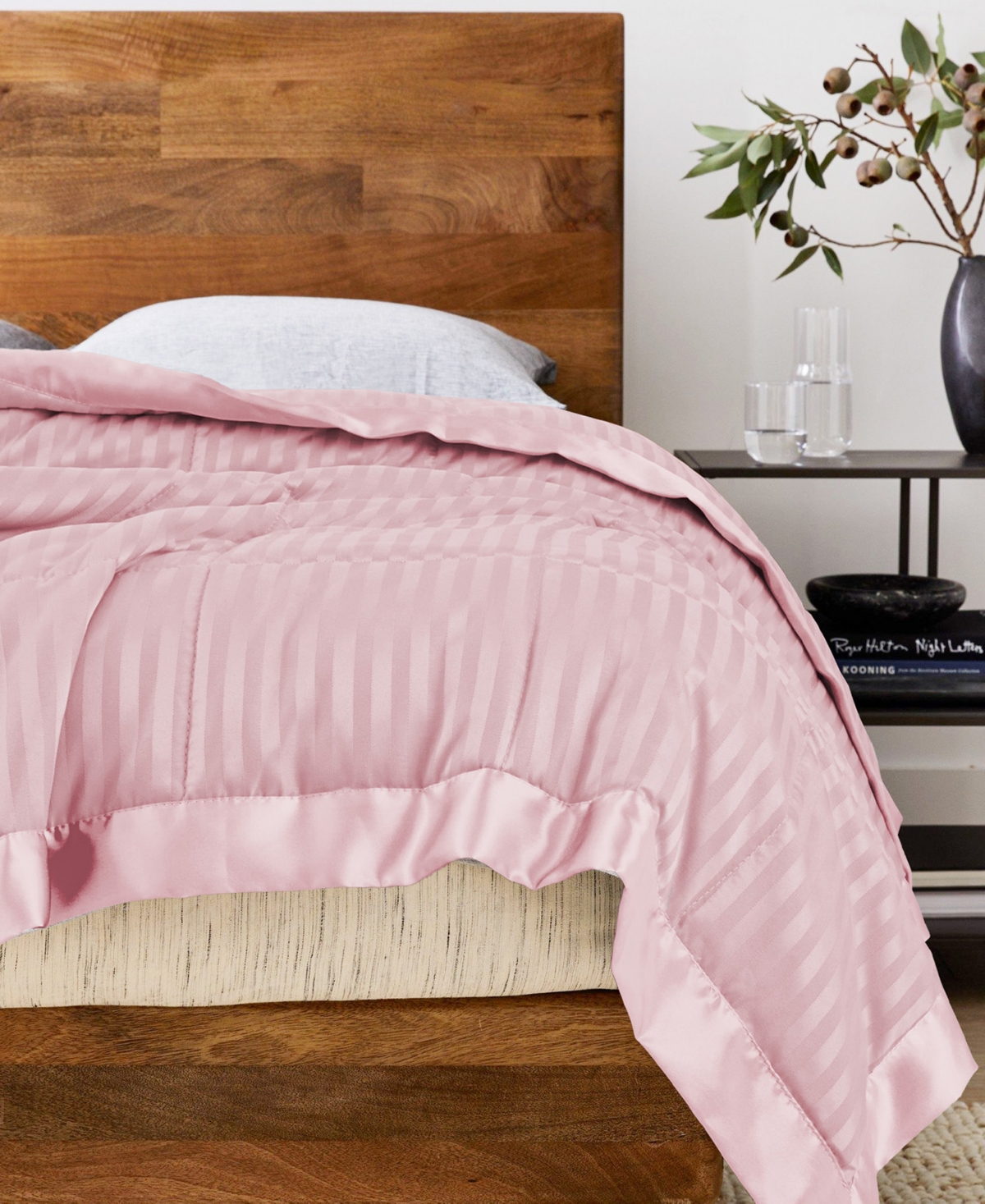 Unikome Lightweight Down Alternative Blanket, King In Pink