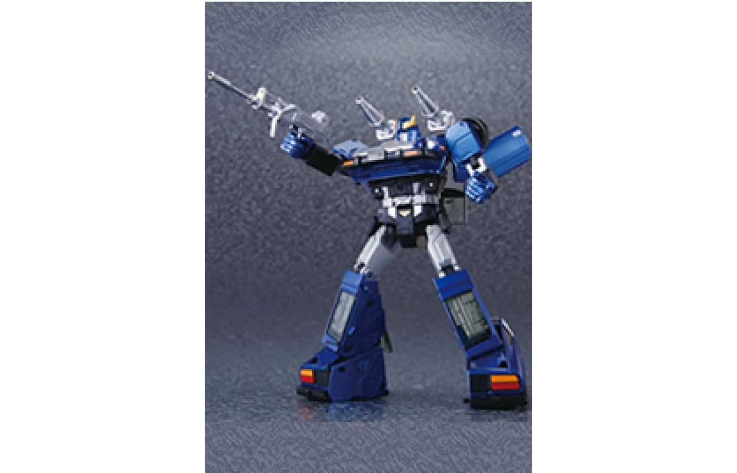 Детская фигурка Transformers MP-18B Blue Bluestreak Masterpiece — фото 2
