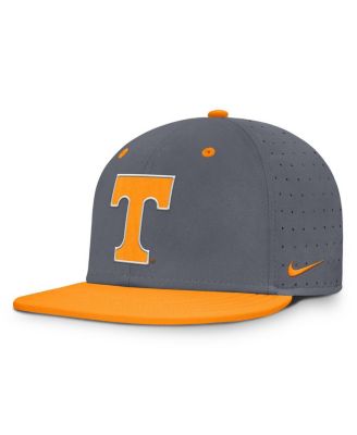 Nike - Men's Gray Tennessee Volunteers On-Field Dugout True Performance Fitted Hat
