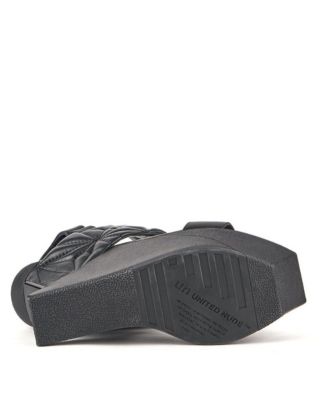 Womens Delta Wedge Puffy