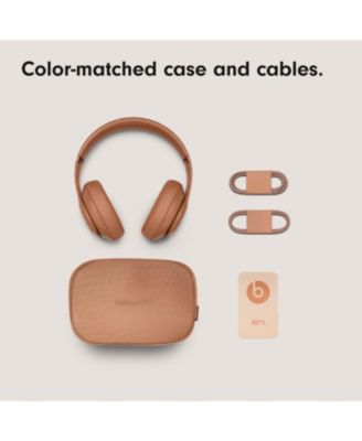 Studio Pro x Kim Kardashian