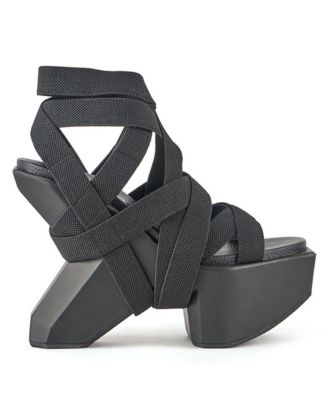 United Nude