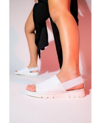 Londoi Elastic Strap Leather Sandal (Women)