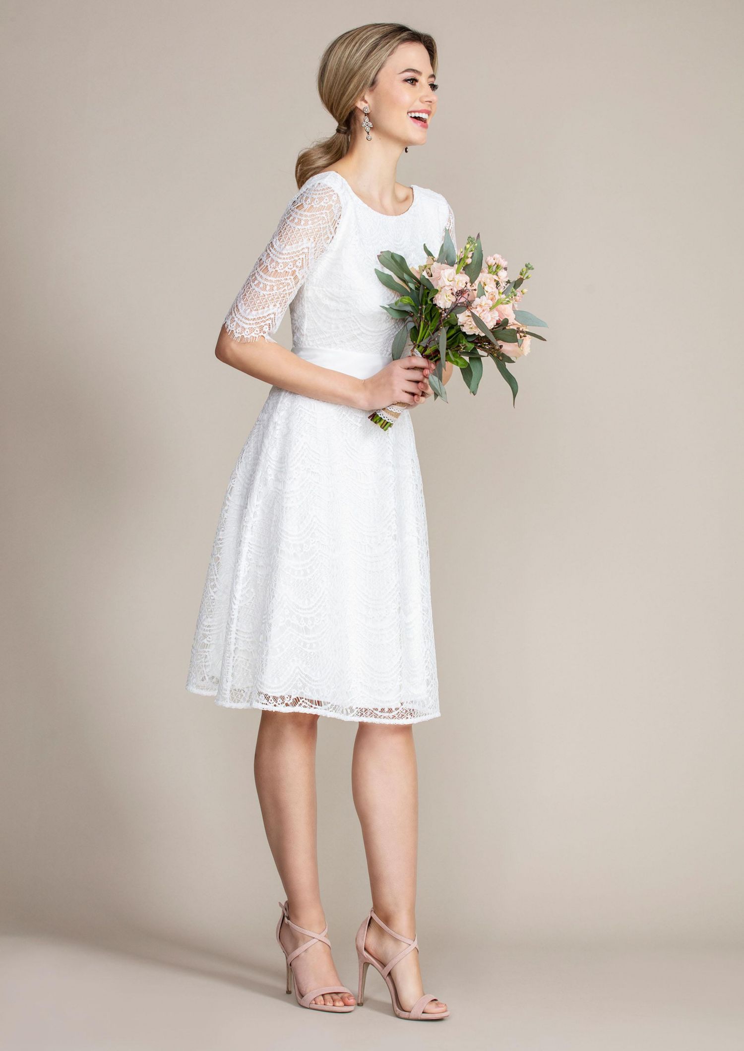 Women's Evie 3/4 Sleeve Knee Length Lace Dress