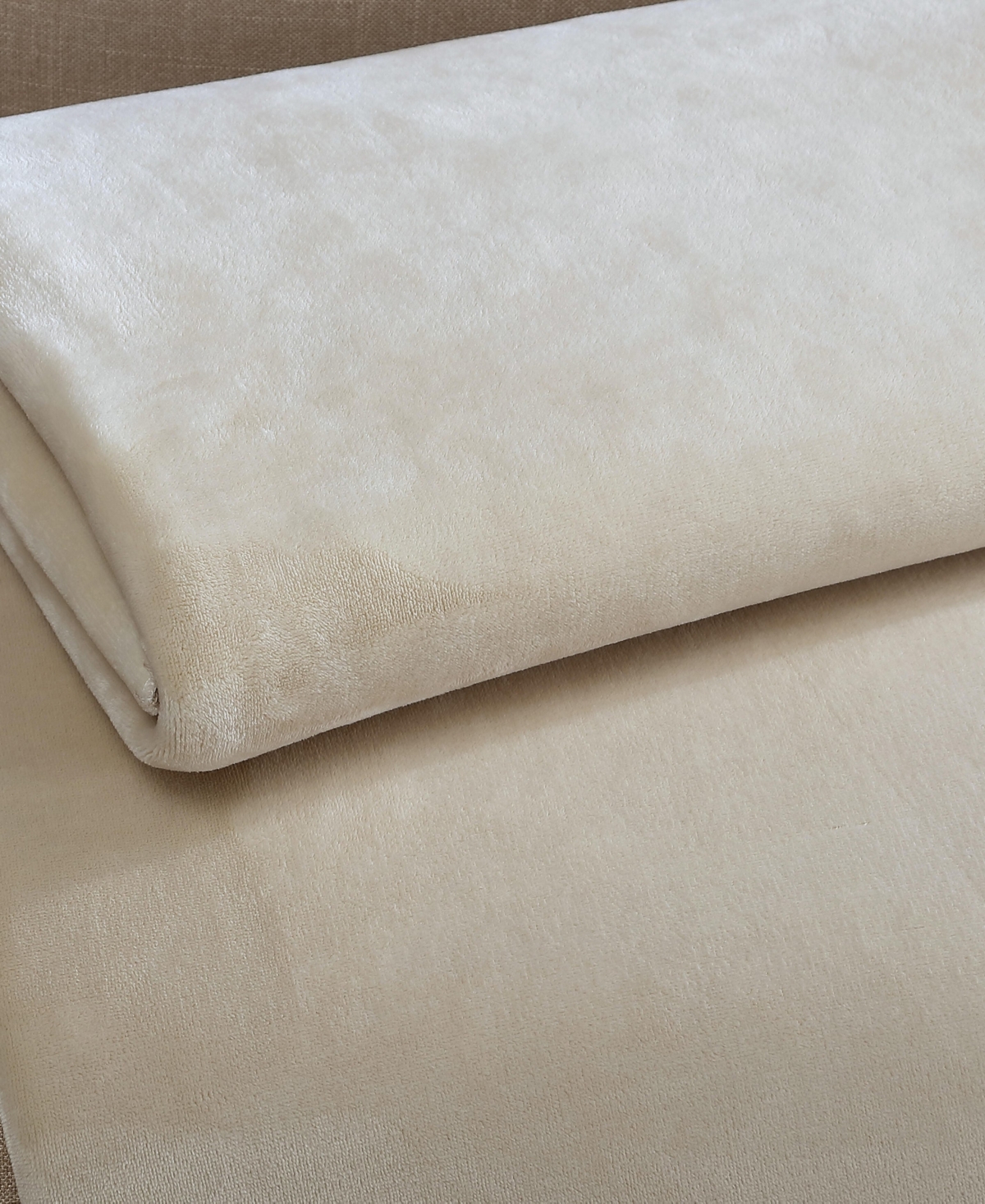 Calvin Klein Modern Solid Reversible Blanket, Queen