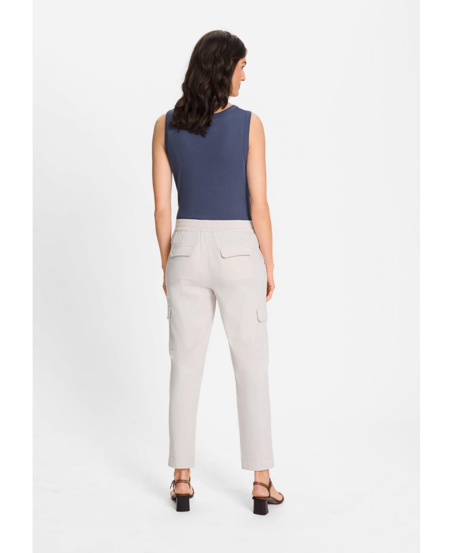 Women's Mona Fit Straight Cropped Cargo Pant