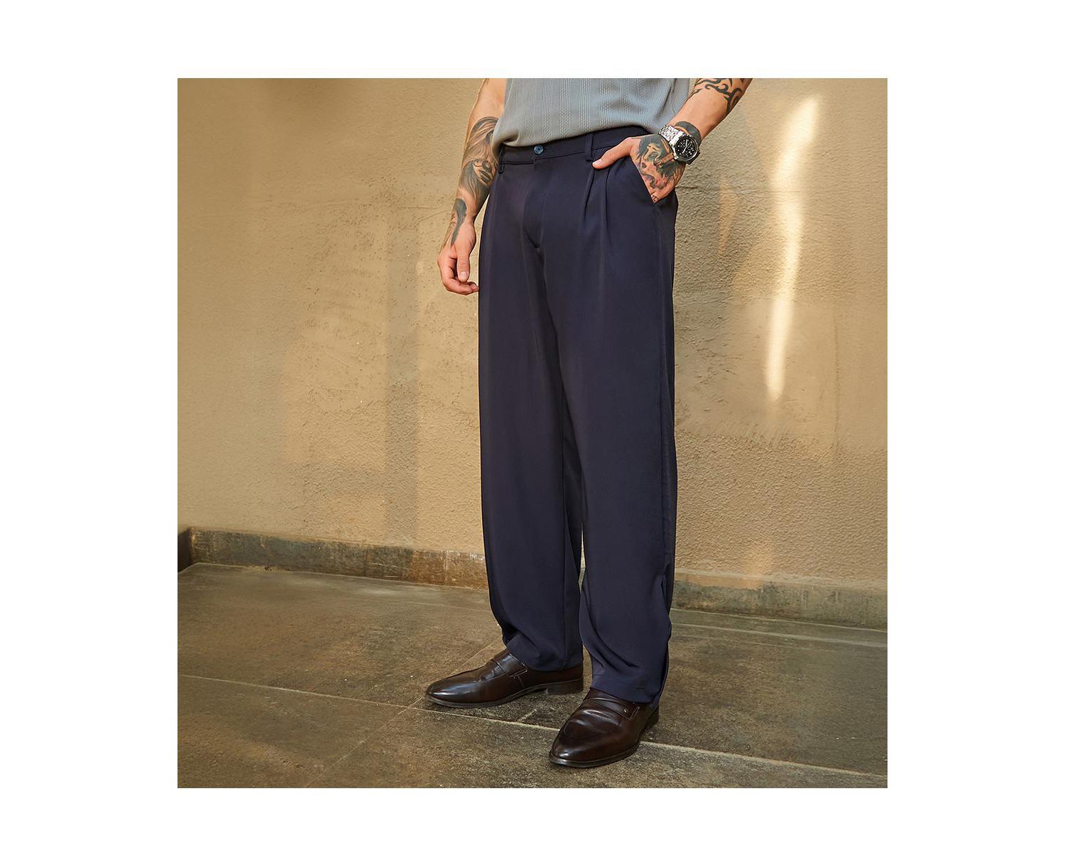 Men's Midnight Black Straight-Cuffed Pleated Trousers