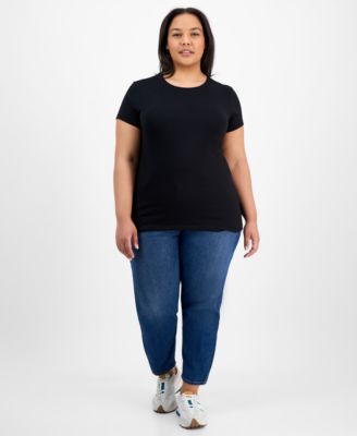 Plus Size Basic Crewneck Short-Sleeve T-Shirt