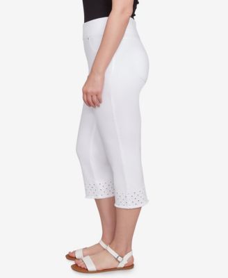 Petite Embroidered Hem Soft Stretch Denim Capri Jeans