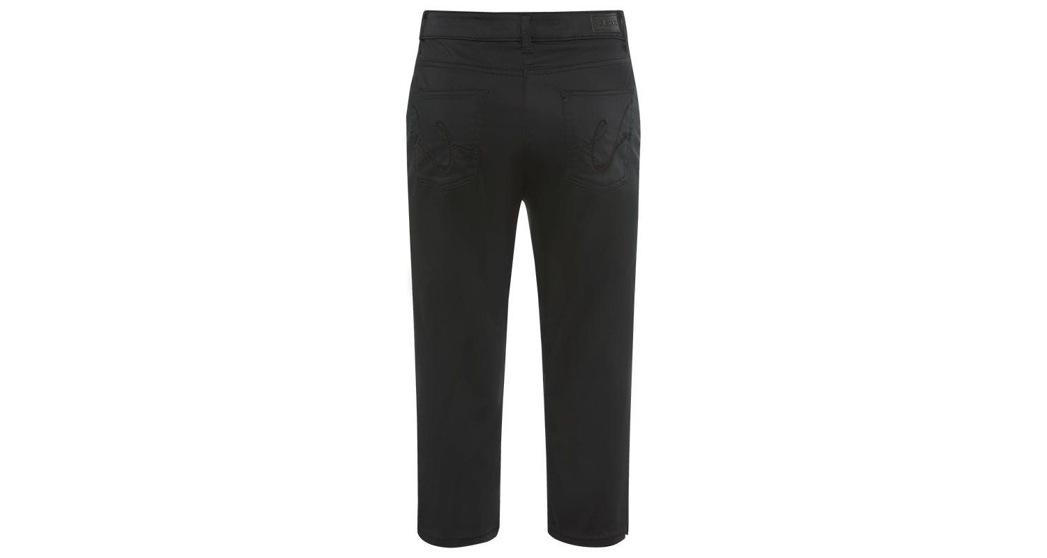 Women's Mona Fit Slim Leg Capri