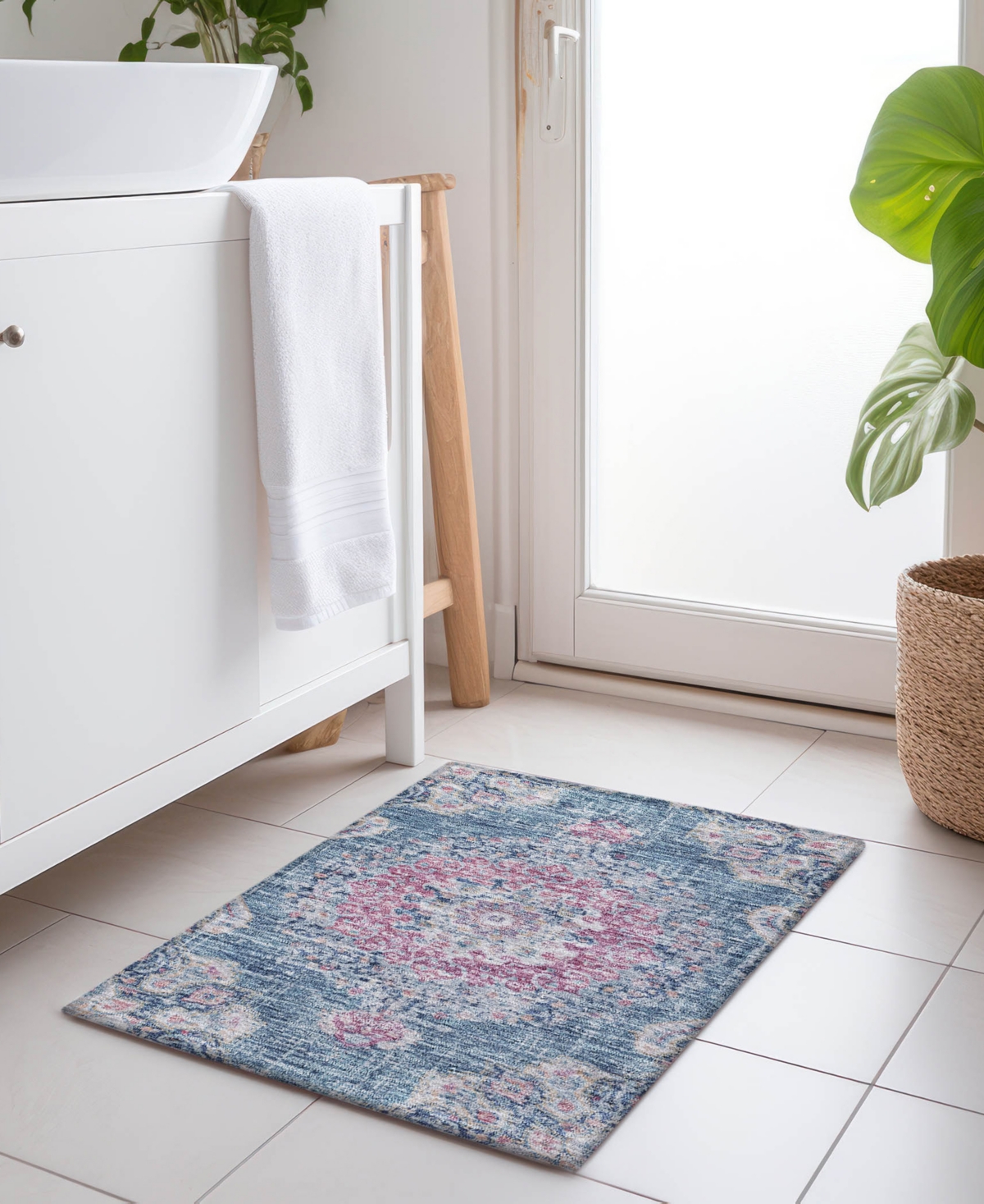 Addison Chantille Acn1236 1'8"x2'6" Area Rug