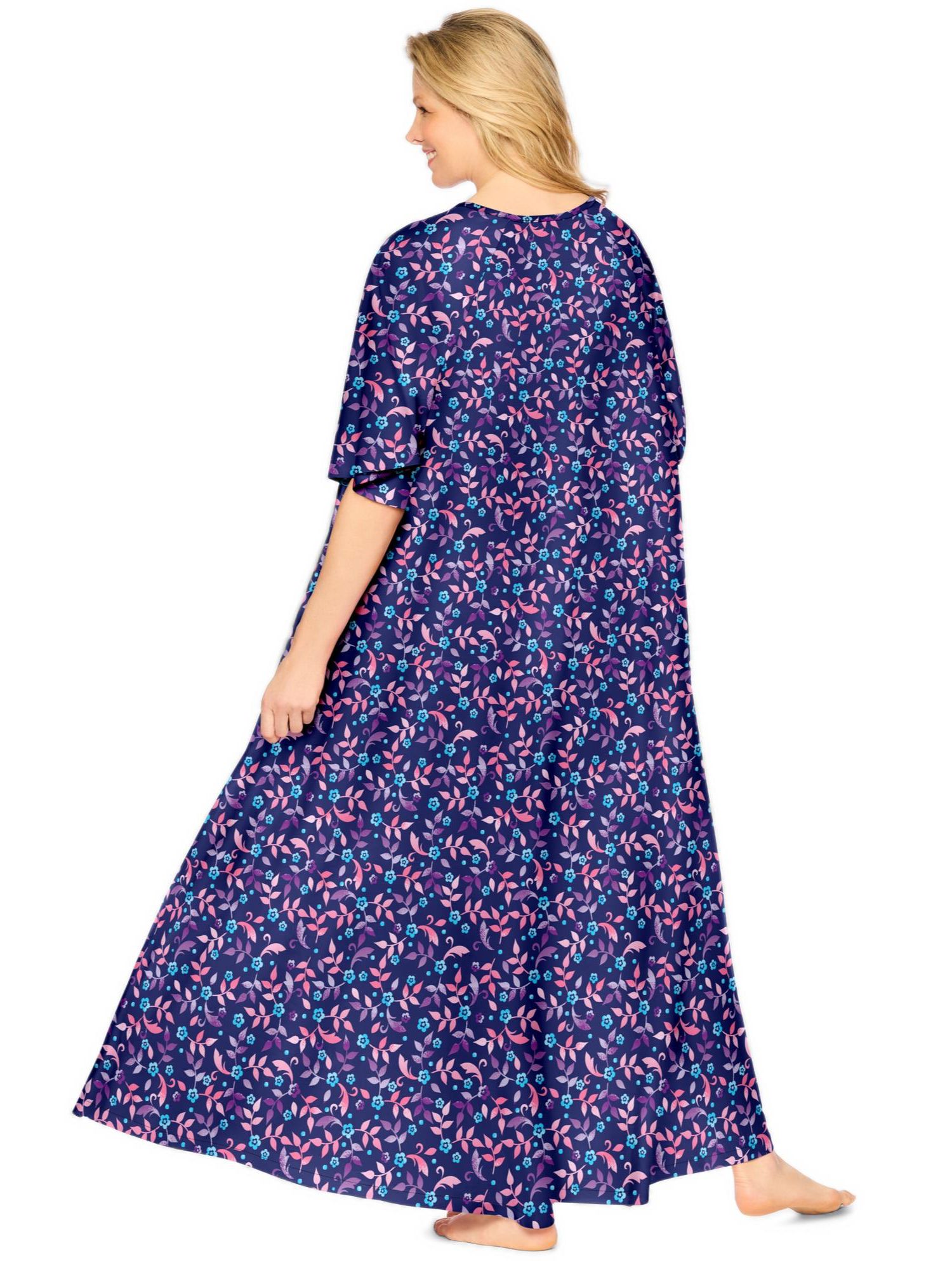 Women's Only Necessities Sweeping Printed Lounger