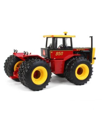 1/32 Versatile 950, 2022 National Farm Toy Museum Select Series Tractor