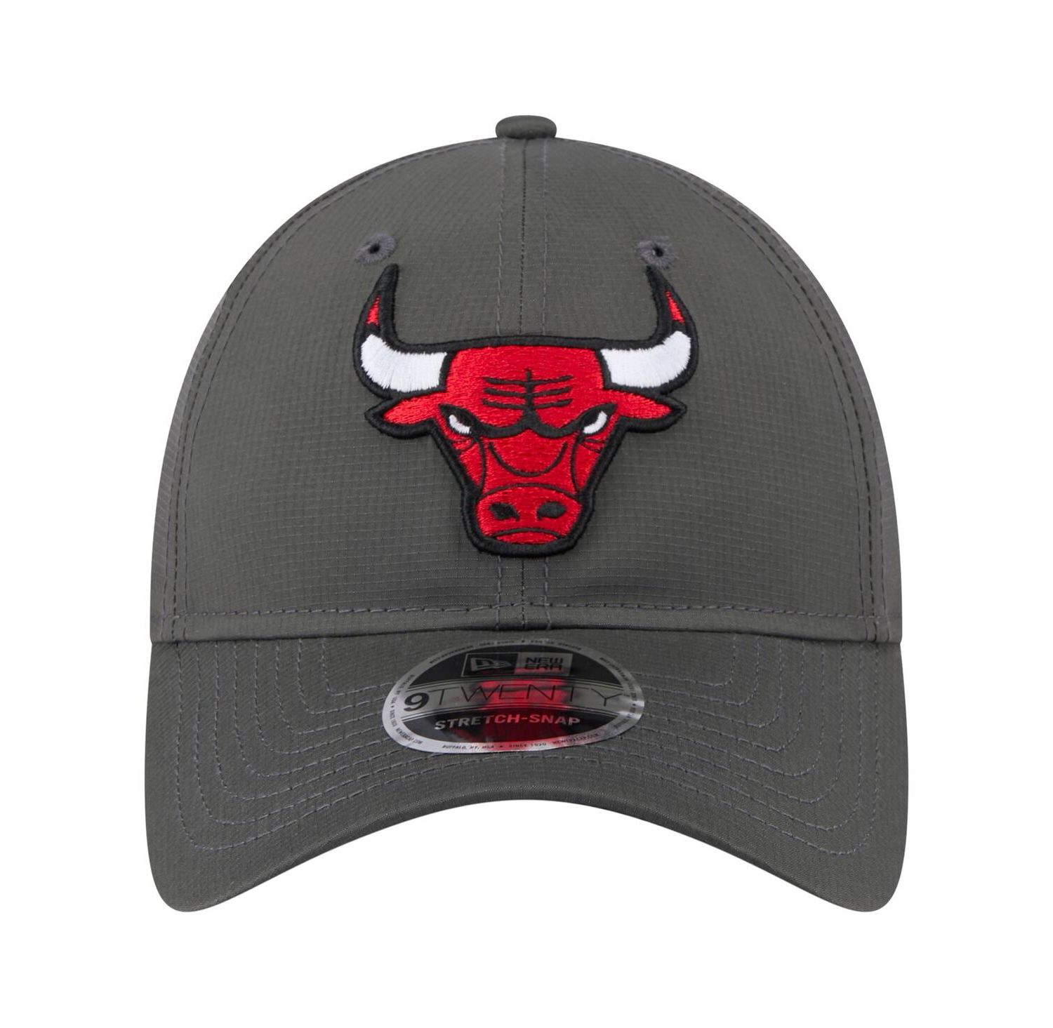 Men's Charcoal Chicago Bulls Active Ripstop 9TWENTY Adjustable Hat