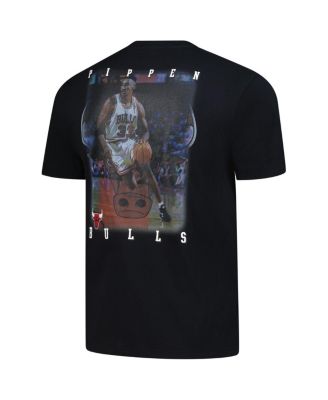 Men's Black Scottie Pippen Chicago Bulls Hardwood Classics NBA Legends T-Shirt