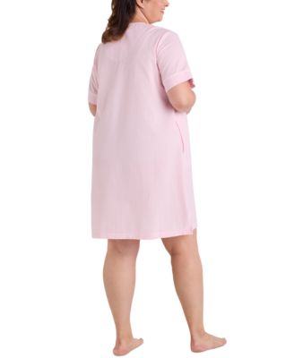 Plus Size Short-Sleeve Seersucker Robe