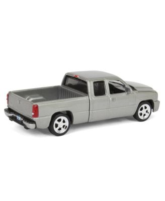 2006 Chevy Silverado Extended Cab Truck Silver 1/64 Diecast Auto World