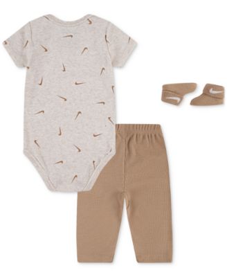 Baby Boy Bodysuit, Waffle Pants & Socks, 3 Piece Gift Set