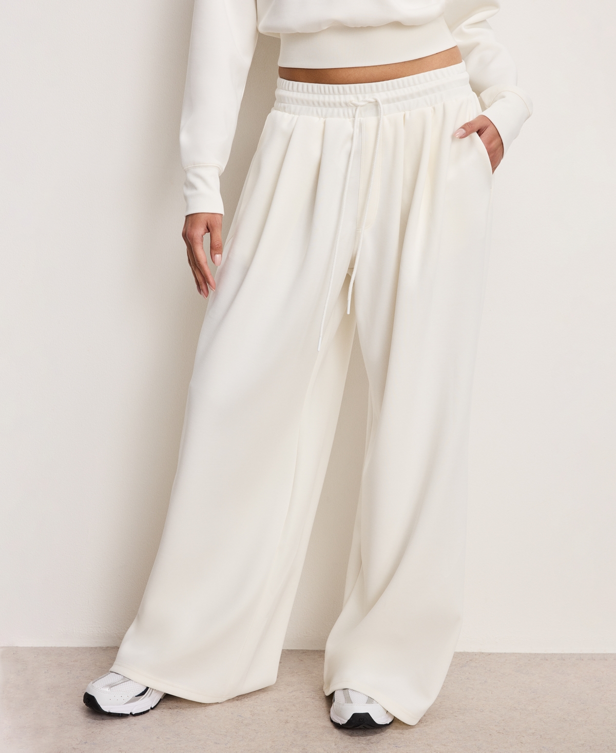 Women's Air Soft Relaxed Fit Pull-On Pants - Cloud White
