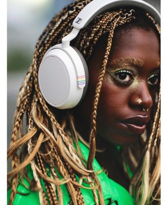 Momentum 4 with Bluetooth, ANC, 60h Battery, Custom Sound, Lightweight Folding Design - Wireless Headphones