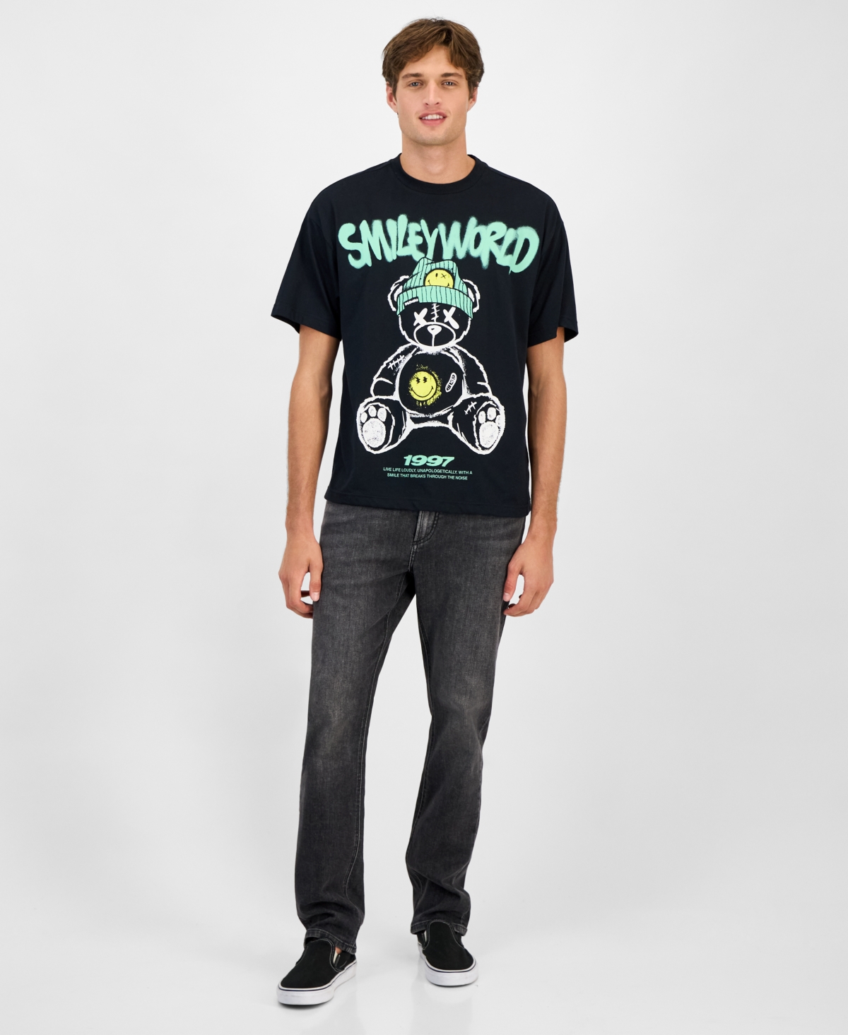 SmileyWorld Men's Hat Bunny Graphic T-Shirt