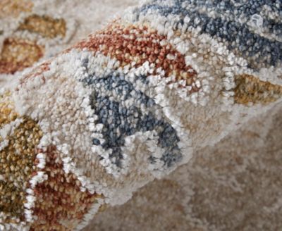 Pasha 39M8F 2'6"x7'3" Runner Area Rug