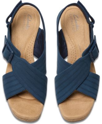 Collection Nerisa West Buckle Wedge Sandals