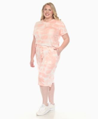 Plus Size Short Sleeve and Capri Lounge Set