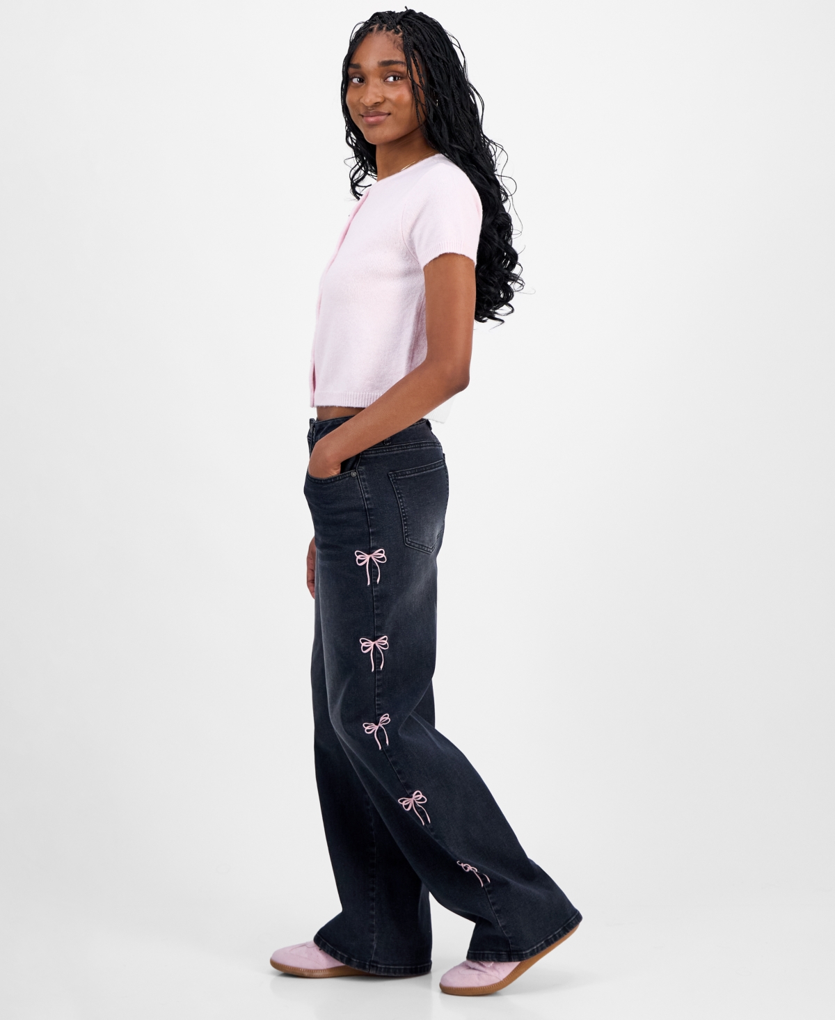 Madden Girl Juniors' Ultra 90s Bow-embroidered Jeans In Blue