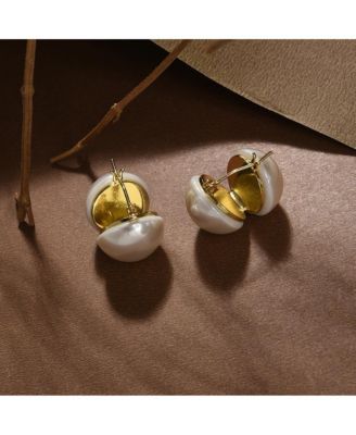 Pellet Stud Earrings