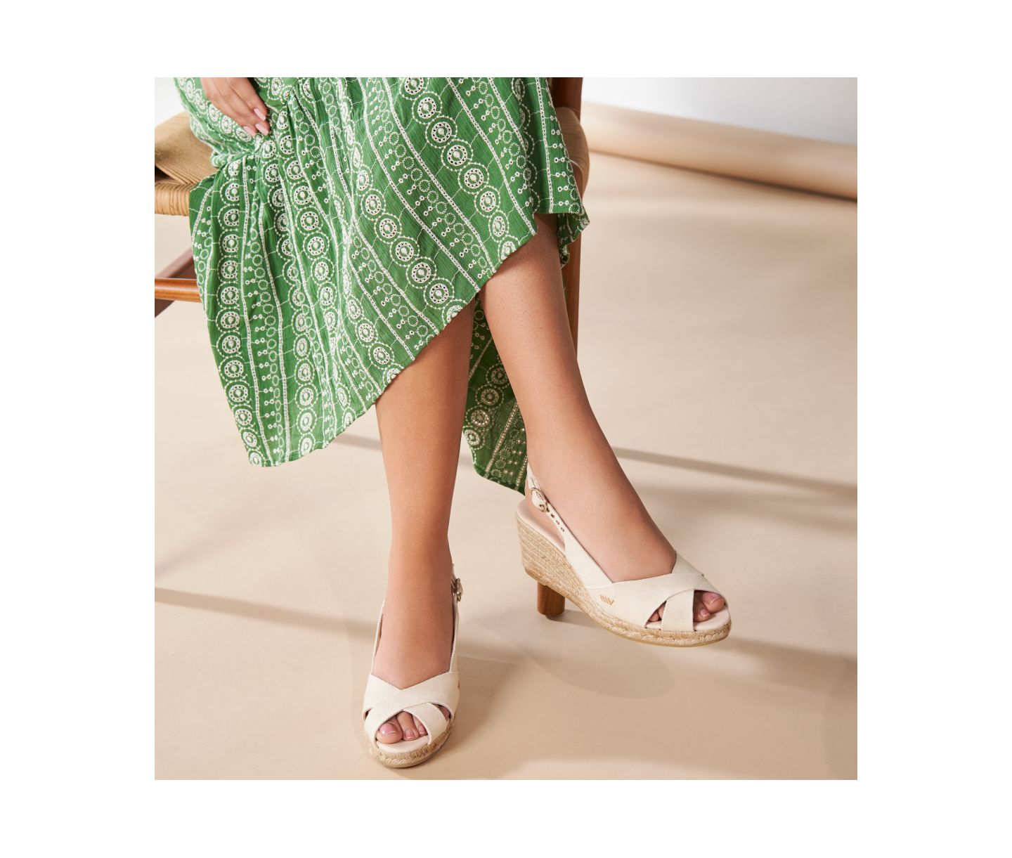 Женские сандалии VISCATA Llansa Canvas Espadrille Sandal Wedges Slingback, цвет: Бежевый — фото 6