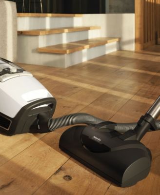 Blizzard CX1 Cat &amp; Dog Bagless Canister Vacuum