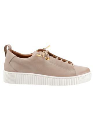 Women's Jool Sneaker