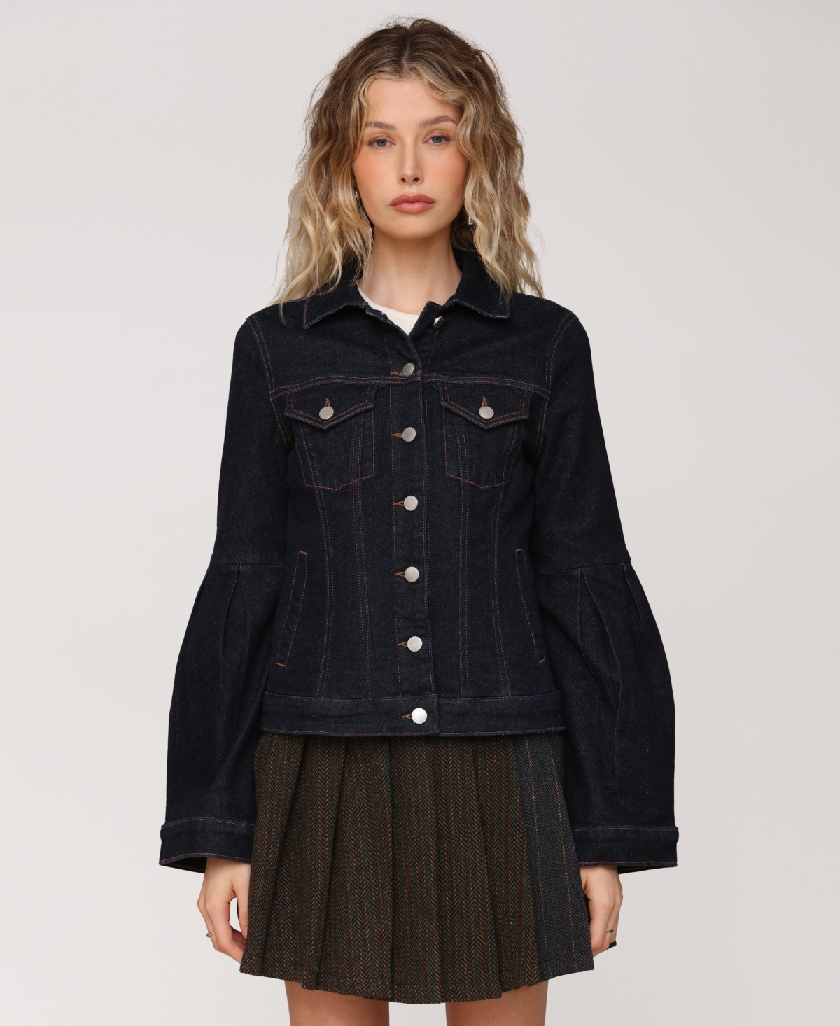Women's Flare-Sleeve Denim Trucker Jacket - Rinse Wash