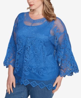 Plus Size Lined Medallion Crochet Top