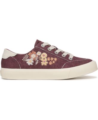 Women's Vivid 3 Lace Up Platform Sneakers