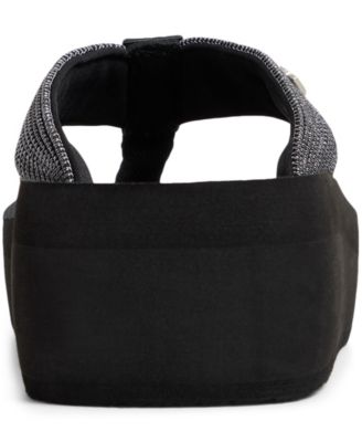 Women's Play Day Slip On Flat Sandals