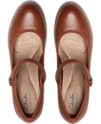 Women's Bayla Lily Riptape Dress Pumps