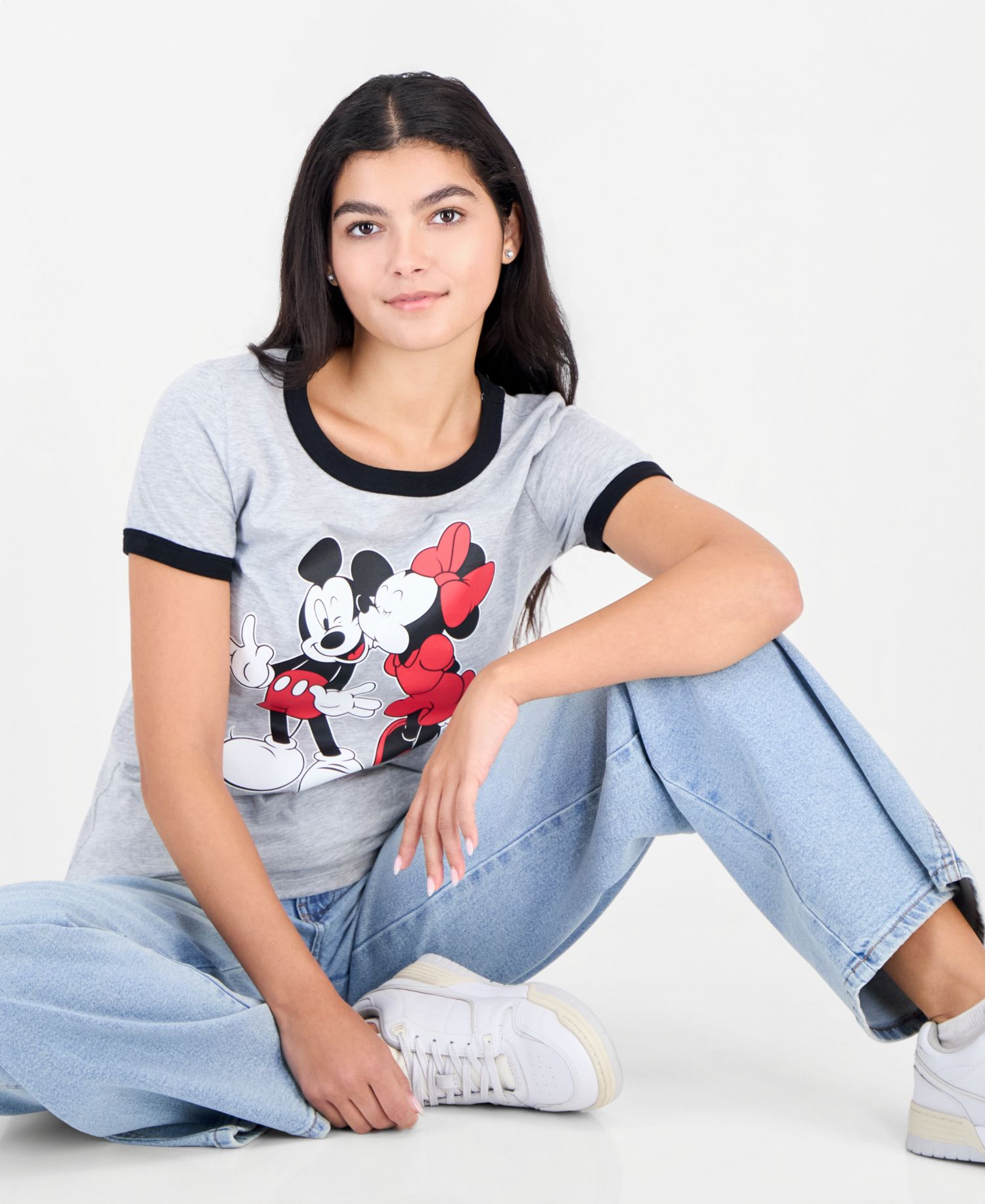 Juniors' Mickey & Minnie Graphic-Print T-Shirt