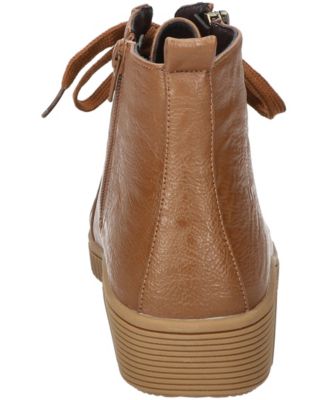 Women's Hollyann Slip Resistant Ankle Boots