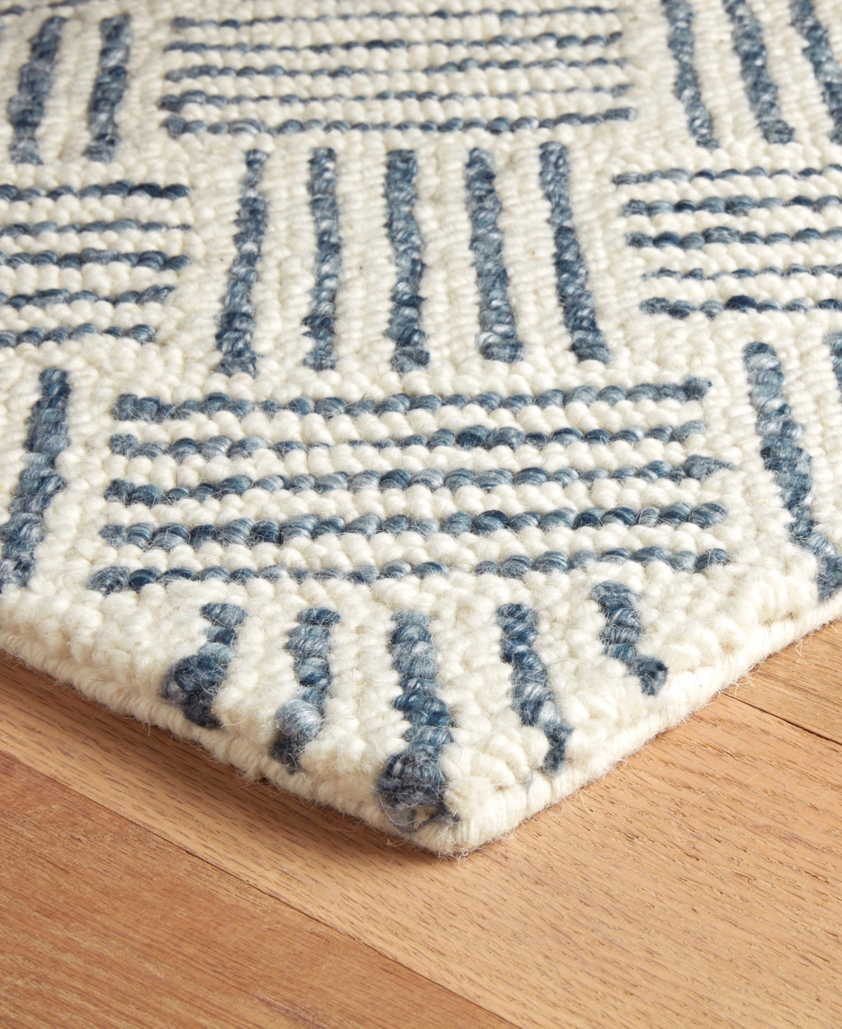 Dash And Albert Rugs By Annie Selke Layers Da2212 4'x6' Area Rug In Purple
