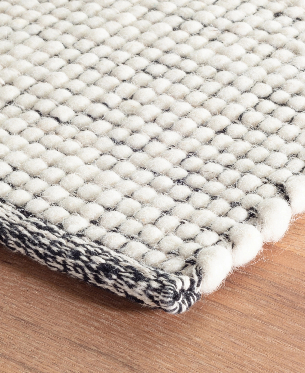 Dash And Albert Rugs By Annie Selke Network Da919 2'x3' Area Rug In Black