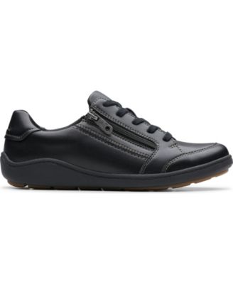 Women's Bryianne Bayla Round Toe Sneakers