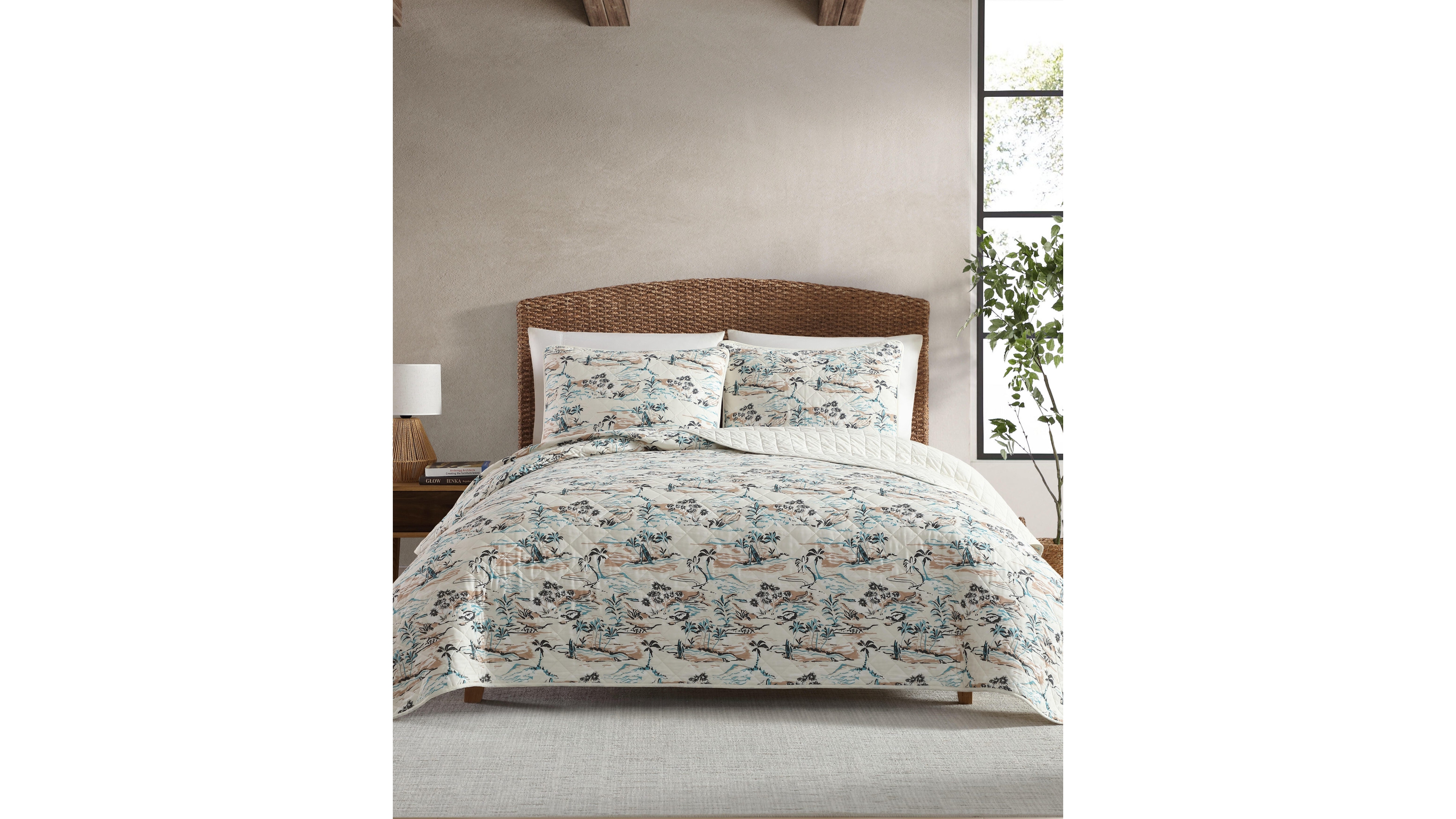 Eddie Bauer Alani Island Conversation Cotton Reversible 3-Pc. Quilt Set, King