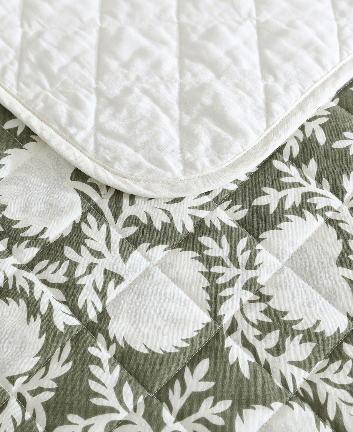 Eddie Bauer Garden Bloom Cotton Reversible -Pc. Quilt Set