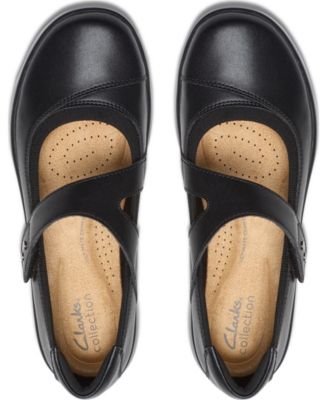 Women's Kaetlyn Jane Round Toe Flats