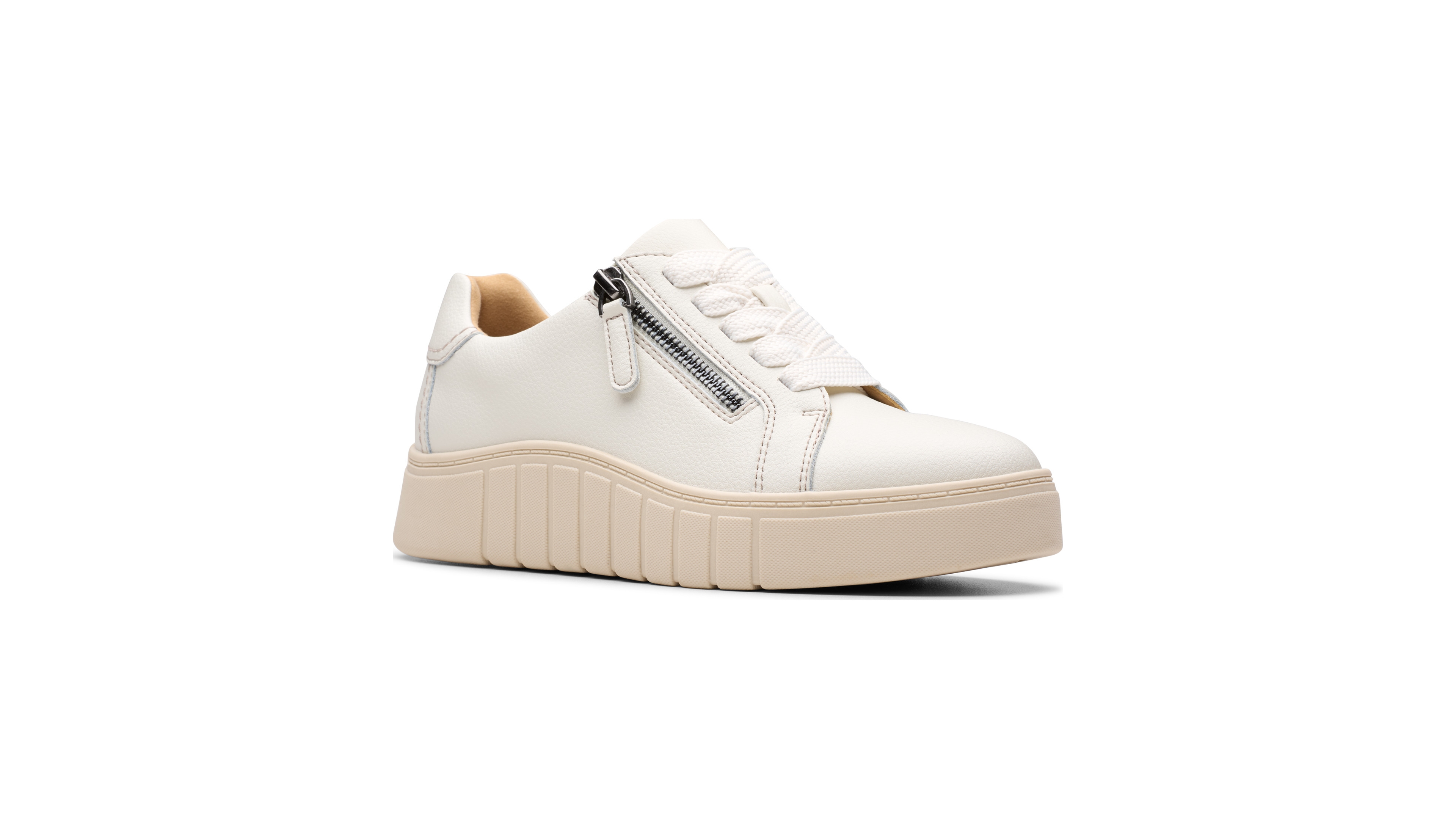 Clarks Collection Women's Mykah Joy Round Toe Sneakers